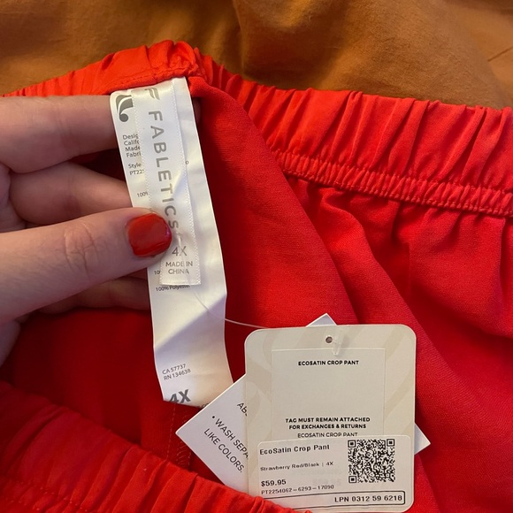 EcoSatin Crop Pant - Picture 4 of 4